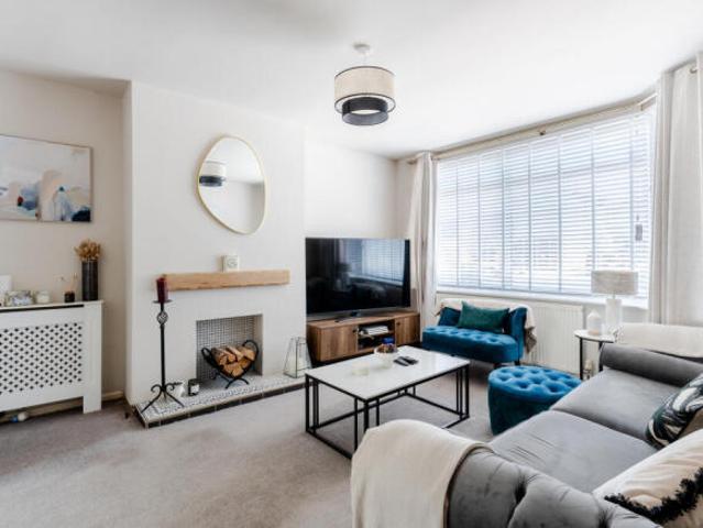 Cottage for sale in Downend, South Gloucestershire