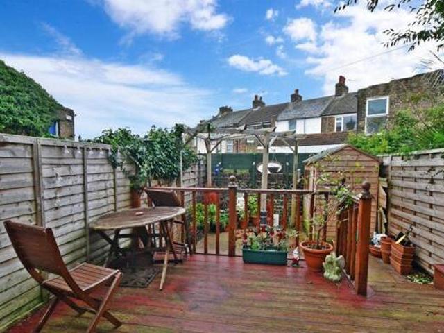 House for sale in Whitehall, Acol