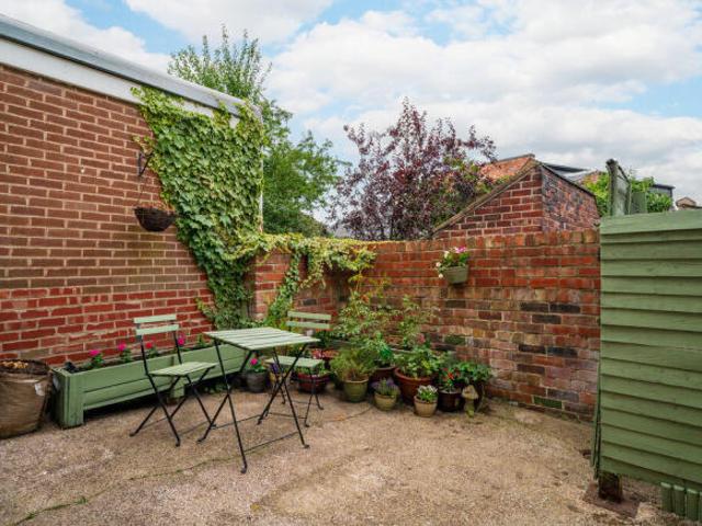 Cottage for sale in Sharrow Vale, South Yorkshire