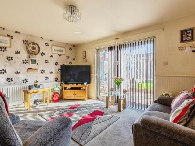 Cottage for sale in Lillington, Warwick