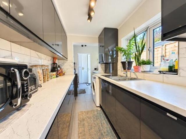 Cottage for sale in Watford, Hertfordshire