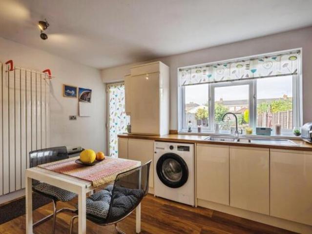 Cottage for sale in East Ella, Hull