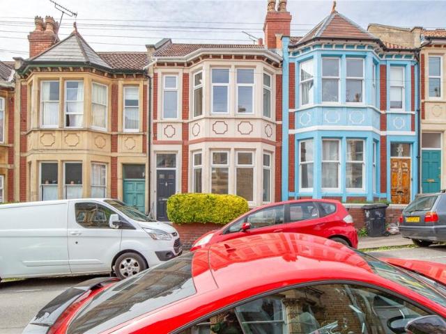 Terraced House for sale in Montpelier