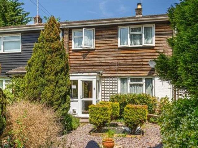 House for sale in Batchworth, Hertfordshire