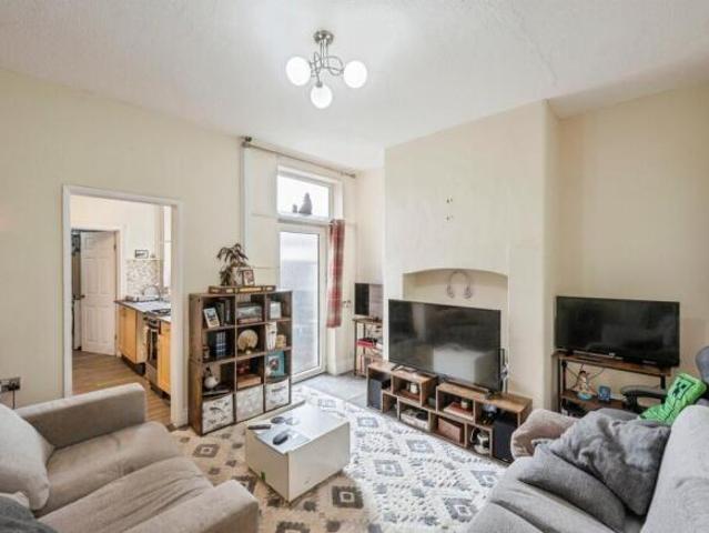 Cottage for sale in Balby, South Yorkshire