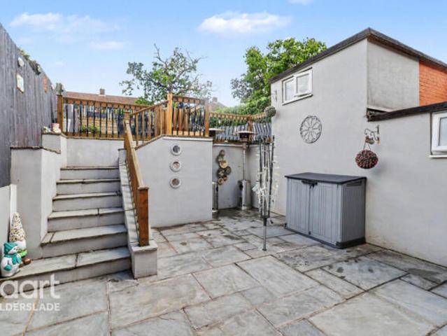Cottage for sale in Snodhurst, Chatham