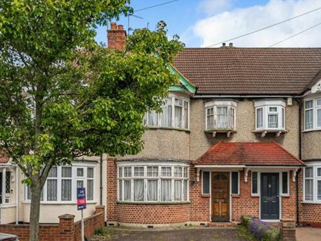 House for sale in Ruislip, Greater London