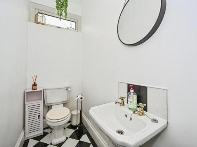 Cottage for sale in Moore