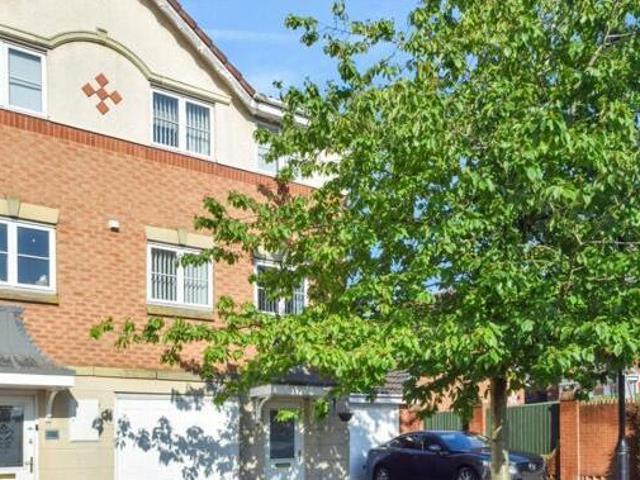 House for sale in Widnes