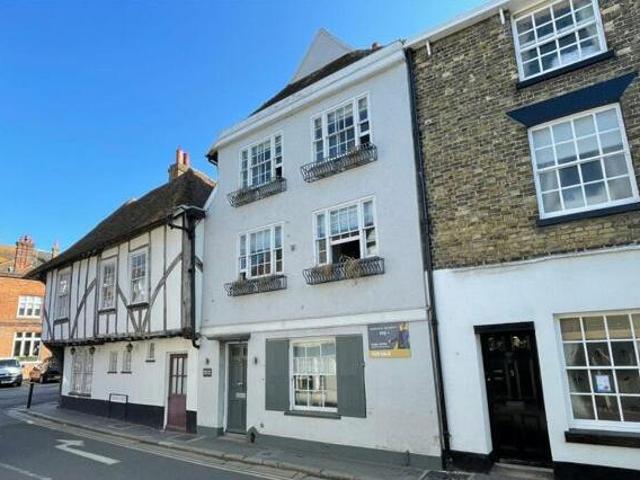 House for sale in Sandwich, Ash