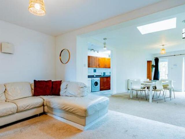 House for sale in Feckenham, City Of Bristol