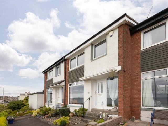 Terraced House for sale in Joppa
