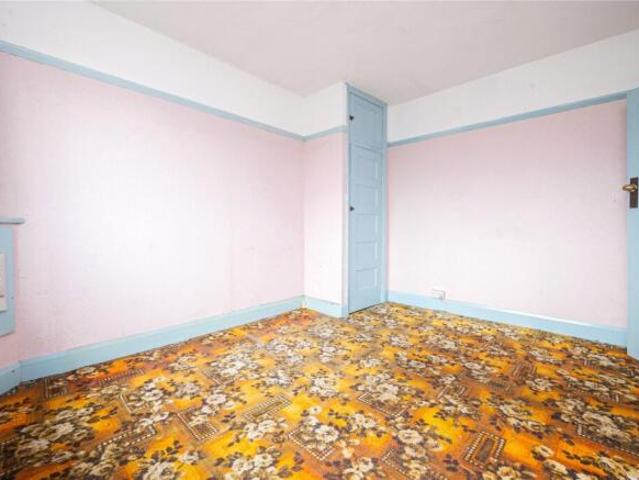 Cottage for sale in Twickenham, Greater London