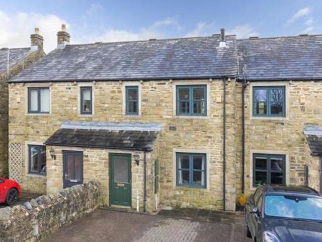 House for sale in Settle, North Yorkshire
