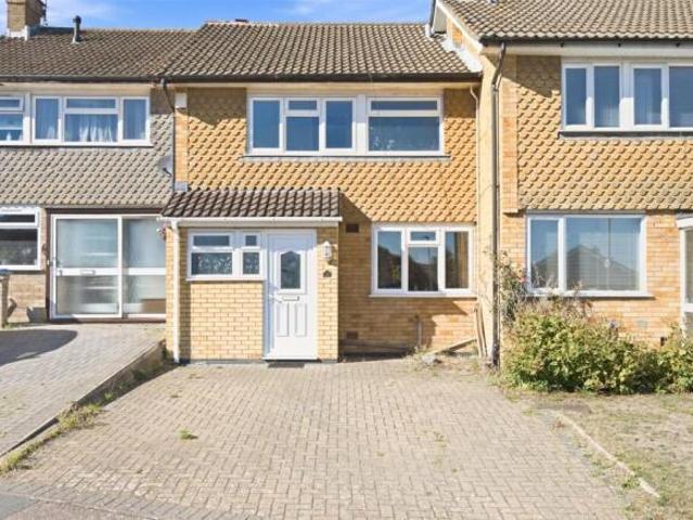 Cottage for sale in Garston, Watford