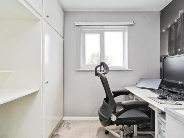 Cottage for sale in Yeadon, Leeds