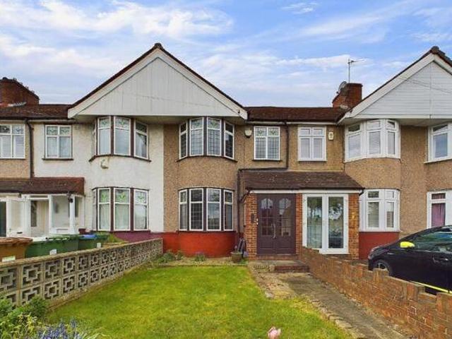 House for sale in Lyons, Greater London
