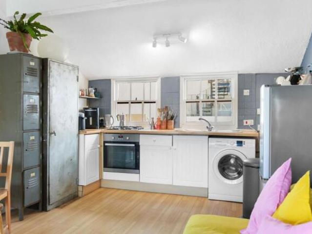 Cottage for sale in Brighton & Hove