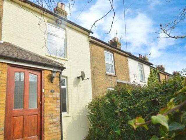 House for sale in Oad Street, Kent
