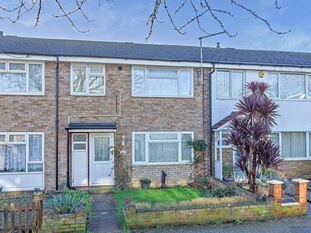 House for sale in Oad Street, Kent