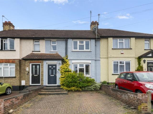 Terraced House for sale in Hillingdon