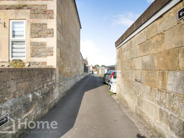 Cottage for sale in Oldfield Park, Bath