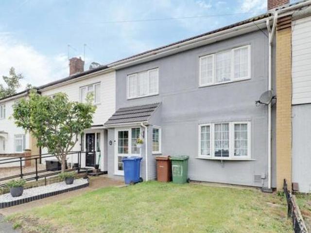 House for sale in South Ockendon, Essex
