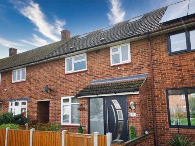 House for sale in South Ockendon, Essex