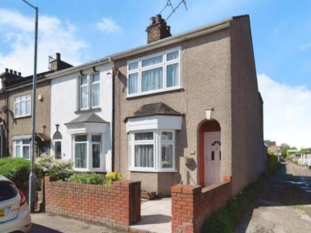 House for sale in Grays, Essex