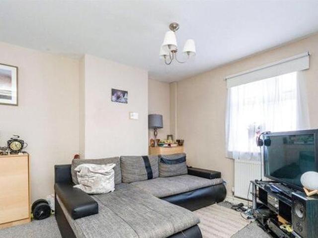 House for sale in Barton Stacey, Hampshire