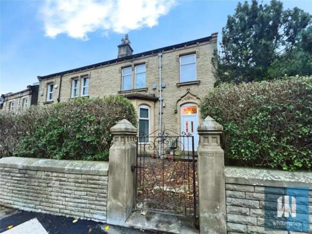 Property for sale in Huddersfield, West Yorkshire