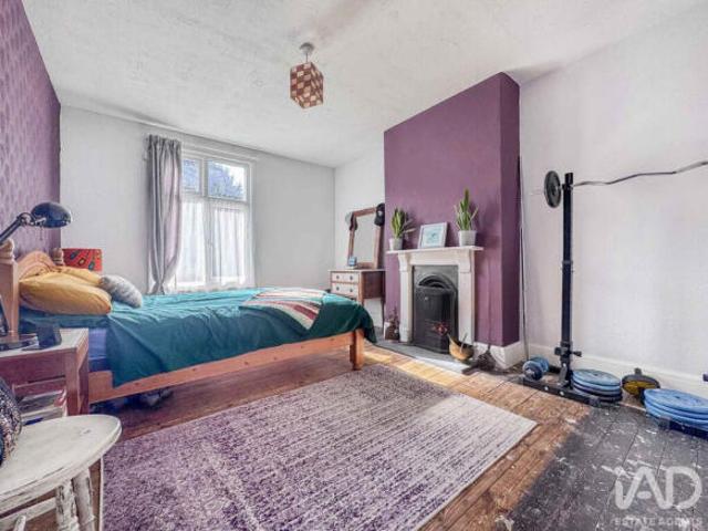 Cottage for sale in Mount Wise