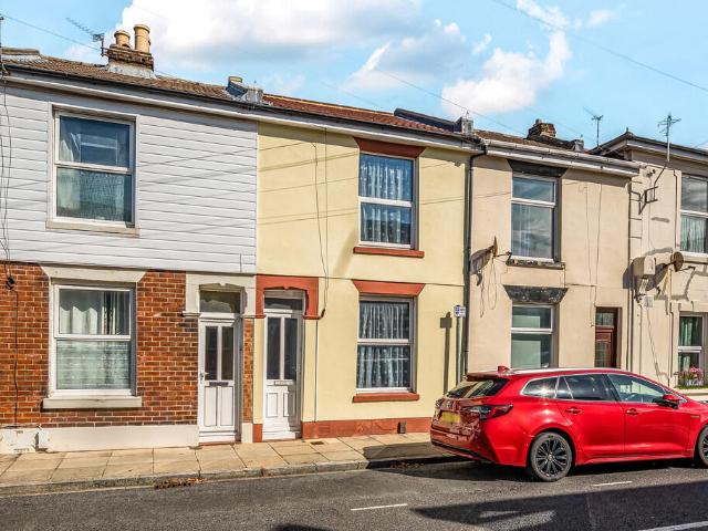 Cottage for sale in Southsea, City Of Portsmouth