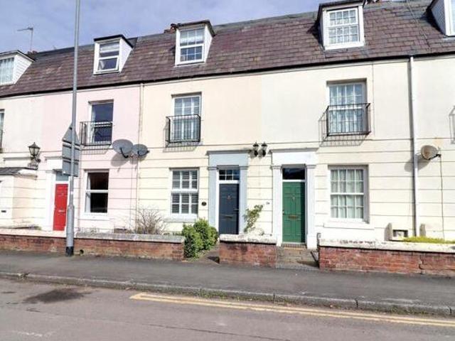 House for sale in Baswich, Staffordshire