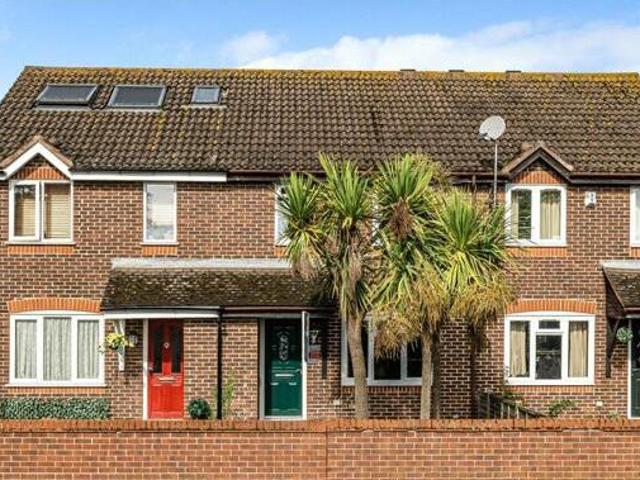House for sale in Staines, Surrey