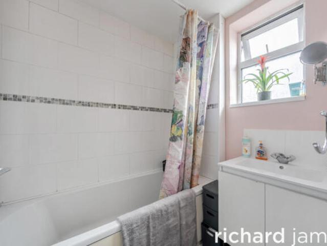 Cottage for sale in Rodbourne, Swindon