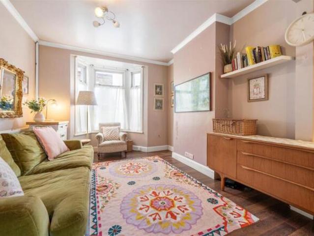 Cottage for sale in London Borough of Bromley, Greater London