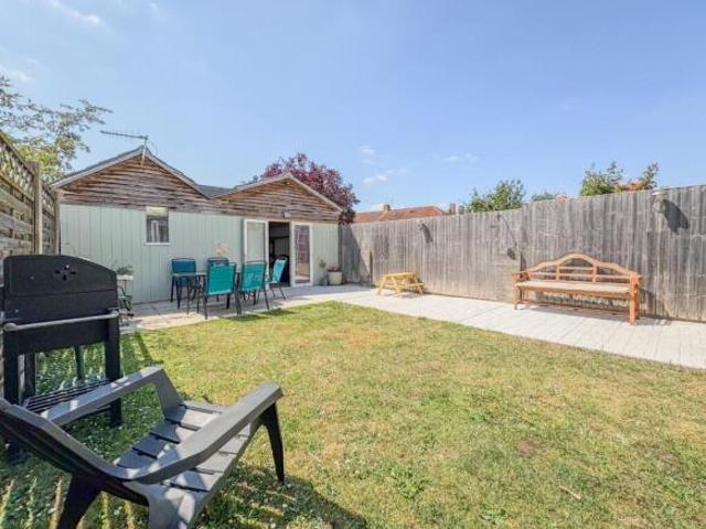 Cottage for sale in Feckenham, City Of Bristol