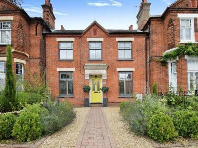 House for sale in Chelmondiston, Suffolk