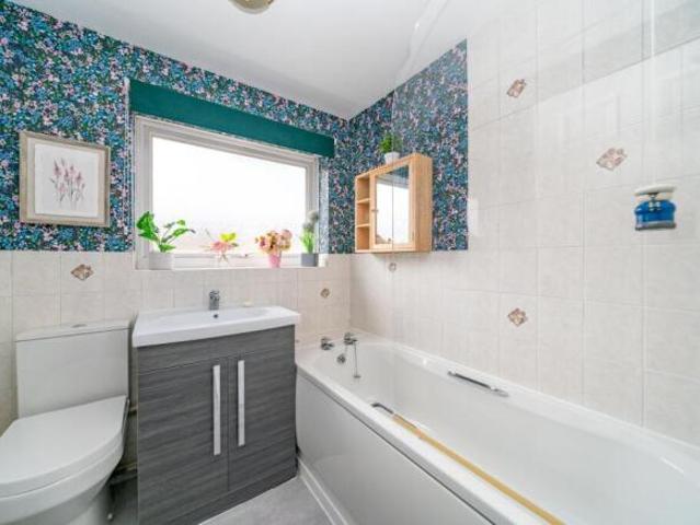 Cottage for sale in Slip End, Bedfordshire