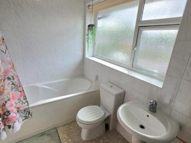 Cottage for sale in Droylsden, Tameside