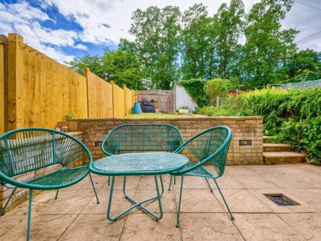 Cottage for sale in Reading