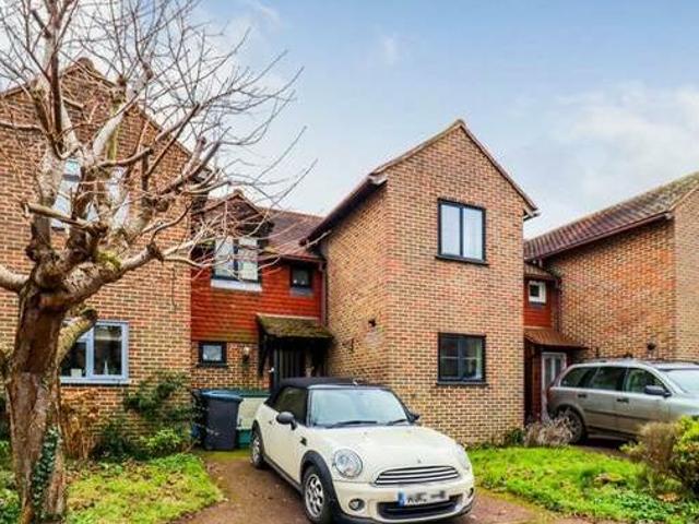 House for rent in Lyons, Greater London