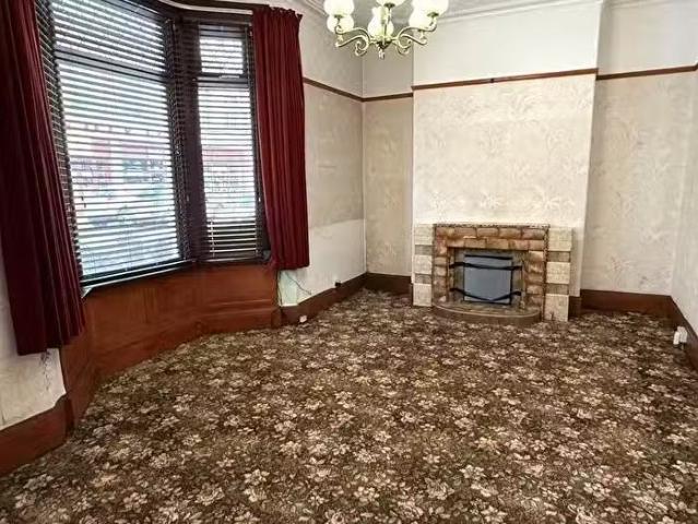 House for sale in Taibach