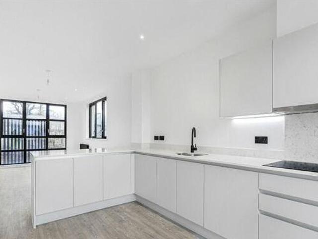 House for sale in Hertford, Colliers End