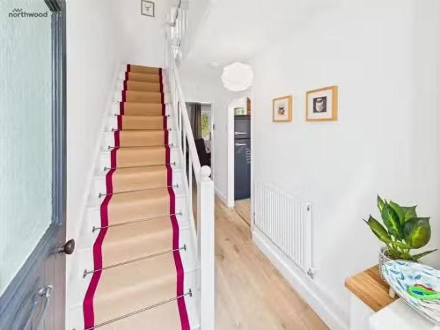House for sale in Bowling Bank