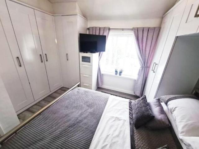 Cottage for sale in Audenshaw, Tameside