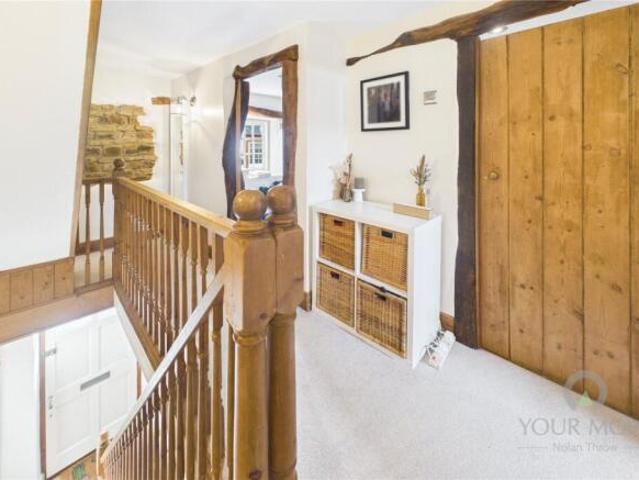 Cottage for sale in Northampton, Northamptonshire