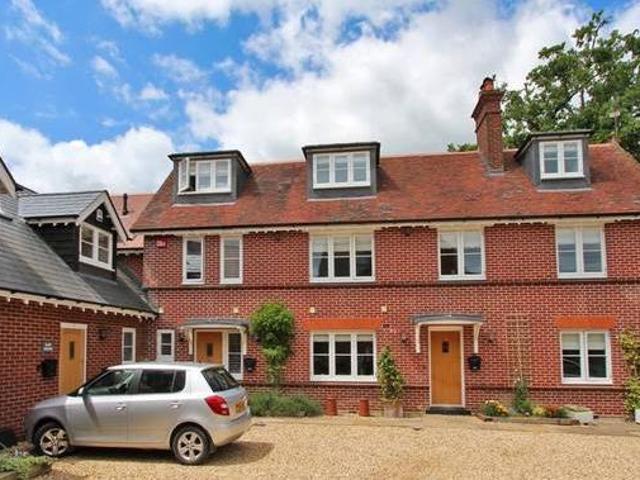 House for sale in Hampshire