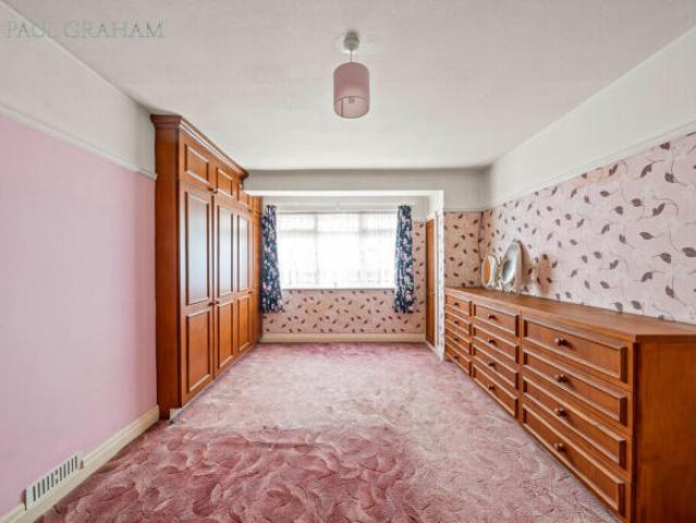 Cottage for sale in Greater London